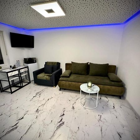 Deluxe - Apartment ' Andrei 2 ' - Neu In Neuburg An Der Donau Bagian luar foto